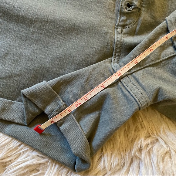 Universal Thread High Rise Midi Rolled Hem Stretch Olive Green Denim Shorts - Picture 4 of 5